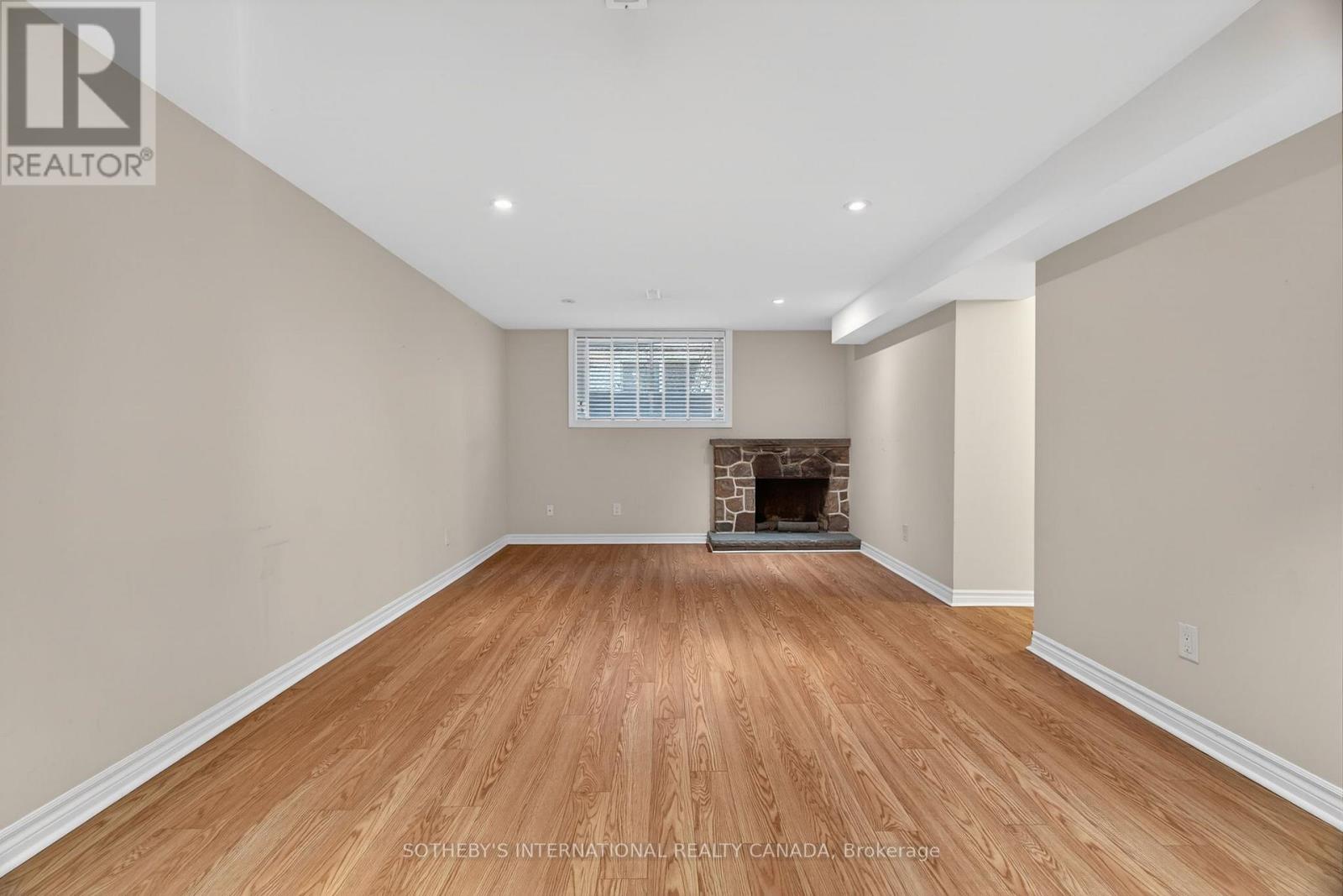 80 Guernsey Drive, Toronto, Ontario  M9C 3A7 - Photo 35 - W12608946