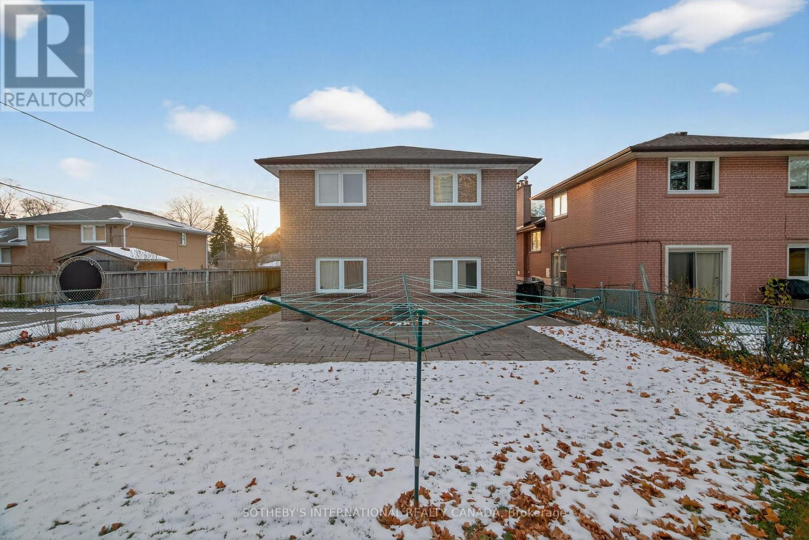 80 Guernsey Drive, Toronto, Ontario  M9C 3A7 - Photo 40 - W12608946