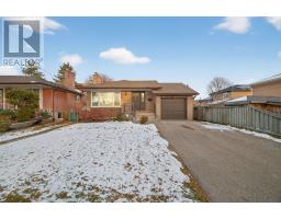 80 GUERNSEY DRIVE, Toronto, Ontario