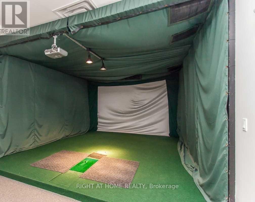 503 - 15 Windermere Avenue, Toronto, Ontario  M6S 5A2 - Photo 16 - W12609036