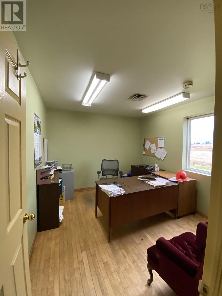 21397 Highway 2, Fort Lawrence, Nova Scotia  B4H 3Y5 - Photo 26 - 202528797