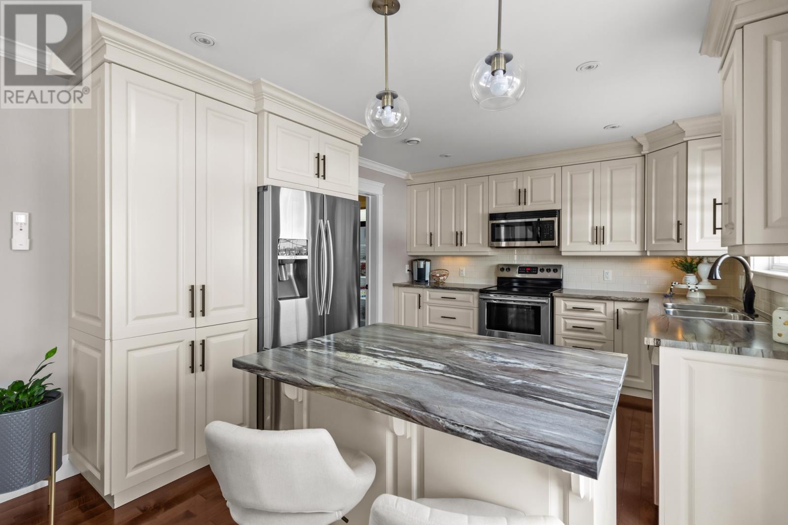 142 Castle Bridge Drive St. John’s Newfoundland & Labrador Canada A1H0C6 for Sale residential Haris Barki Keller Williams Platinum Realty 142 Castle Bridge Drive St. John’s Newfoundland & Labrador Canada A1H0C6, for Sale, residential, Haris Barki, Keller Williams Platinum Realty