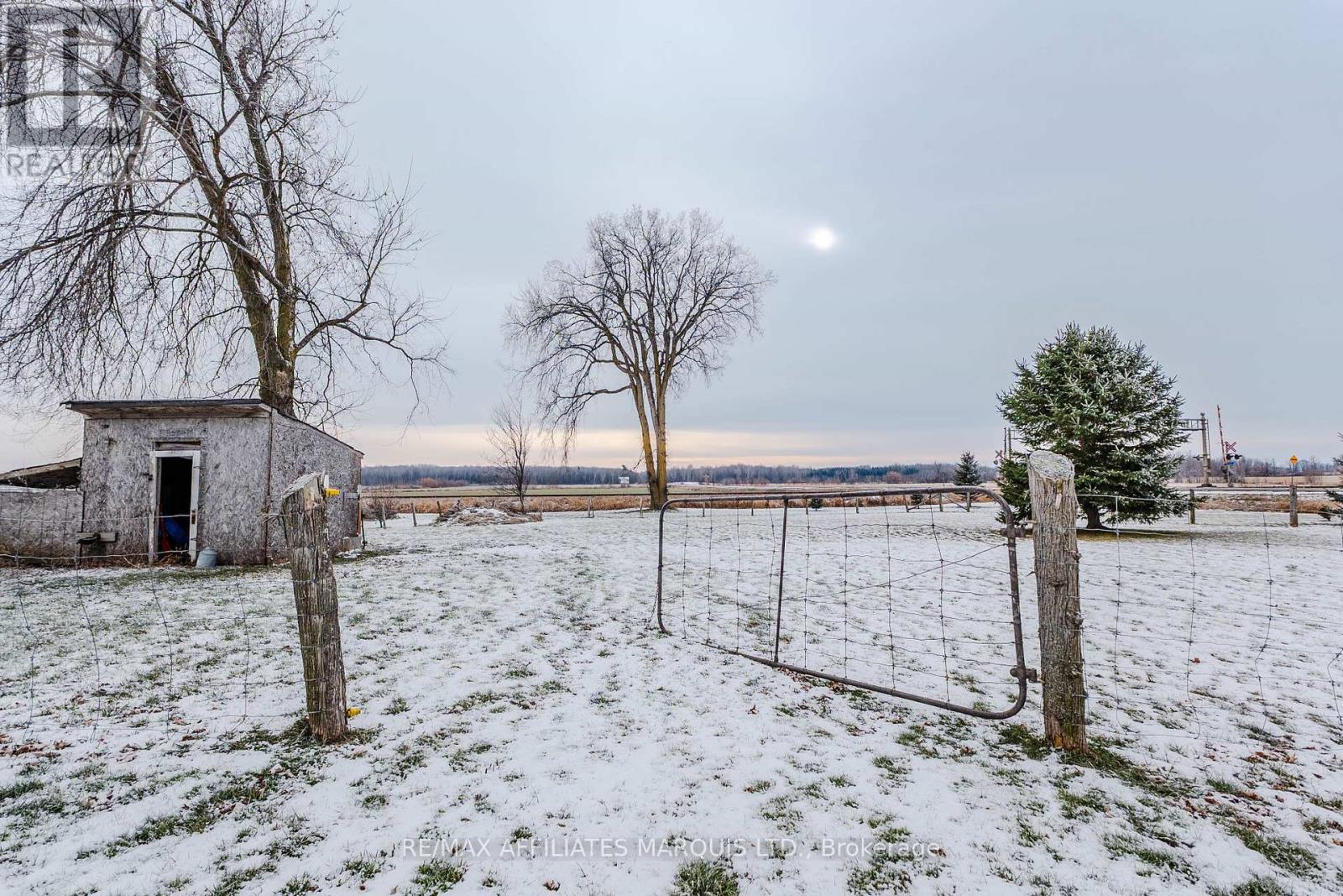 2415 Hwy 138 Highway N, North Stormont, Ontario K0C 1W0 - Photo 15 - X12572470