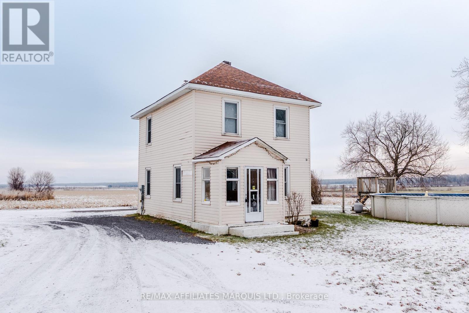 2415 Hwy 138 Highway N, North Stormont, Ontario K0C 1W0 - Photo 3 - X12572470