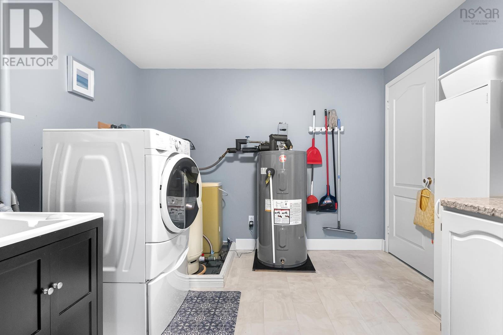 10 Ashley Drive, Middle Sackville, Nova Scotia  B4E 3B8 - Photo 38 - 202529083