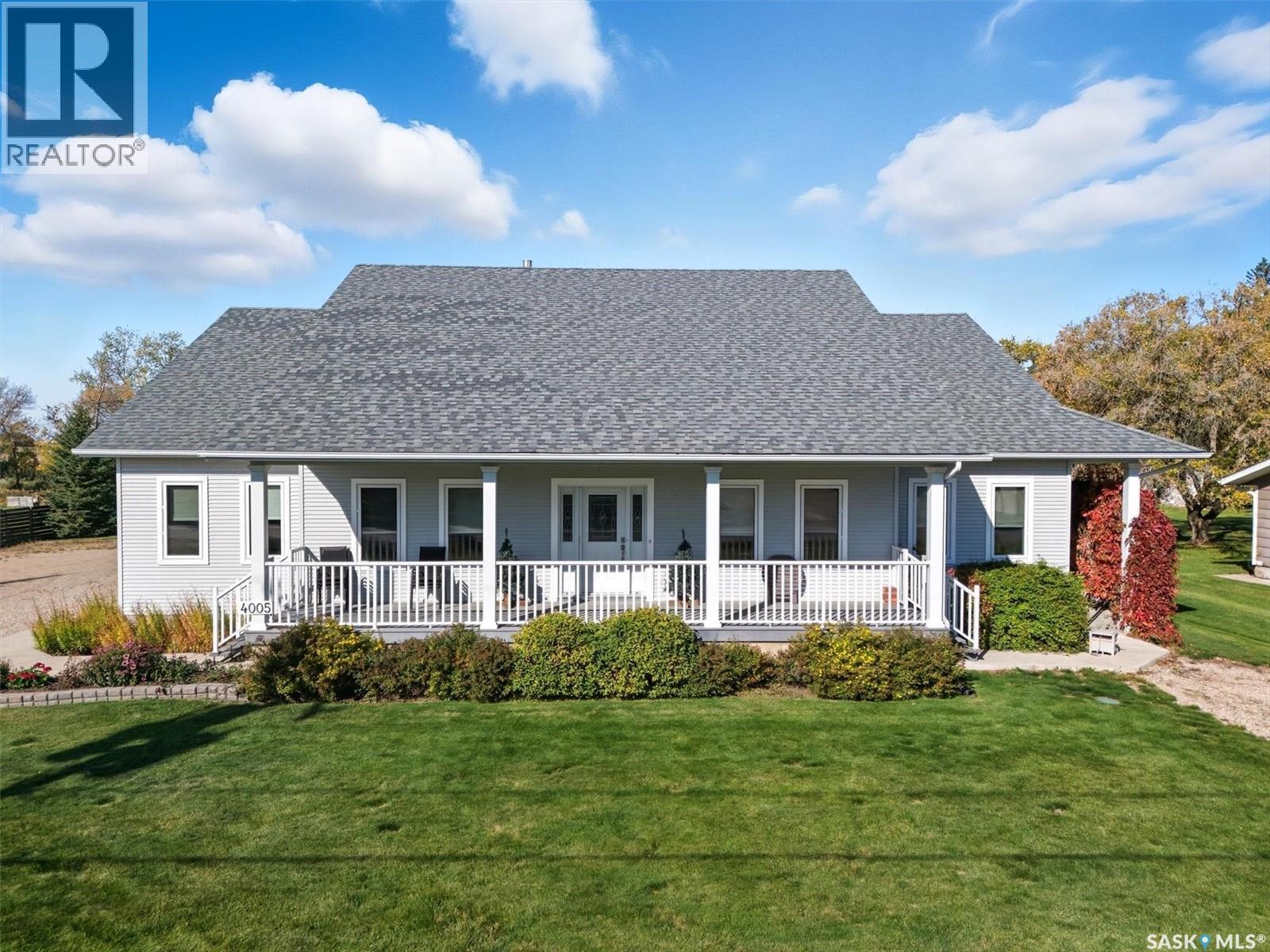 4005 3rd AVENUE W, Waldheim, Saskatchewan