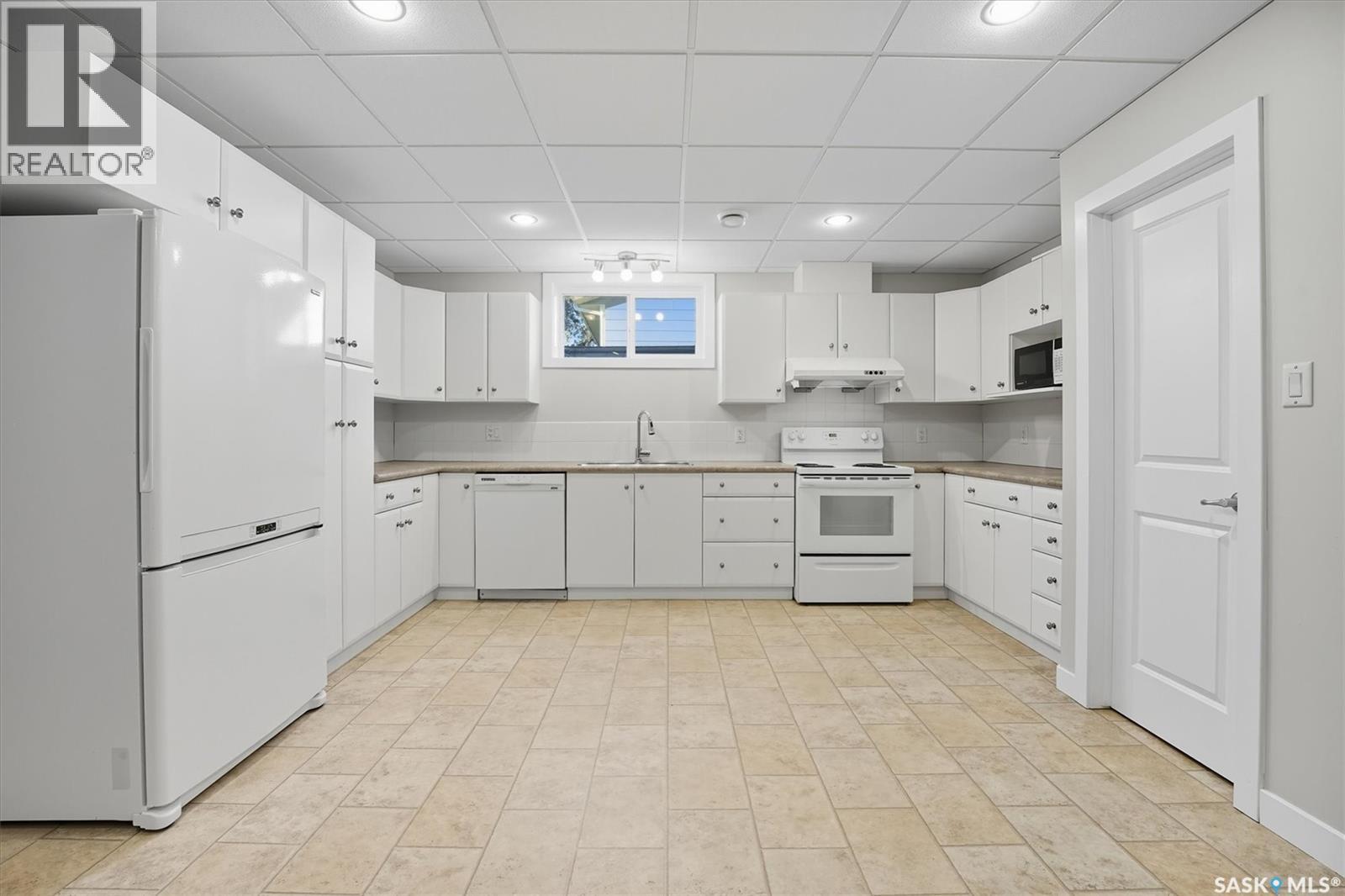 4005 3rd Avenue W, Waldheim, Saskatchewan  S0K 4R0 - Photo 29 - SK025272