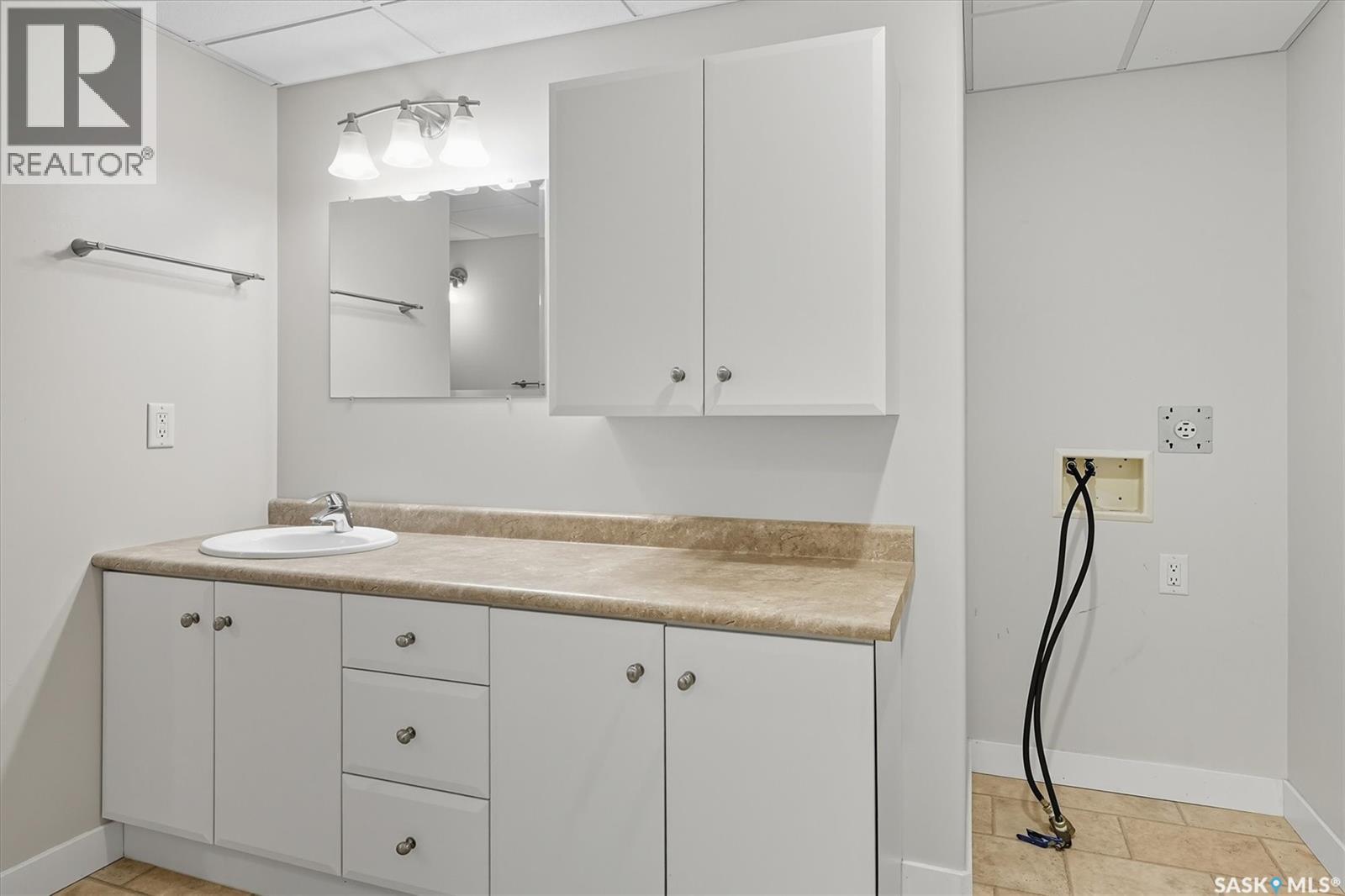 4005 3rd Avenue W, Waldheim, Saskatchewan  S0K 4R0 - Photo 34 - SK025272