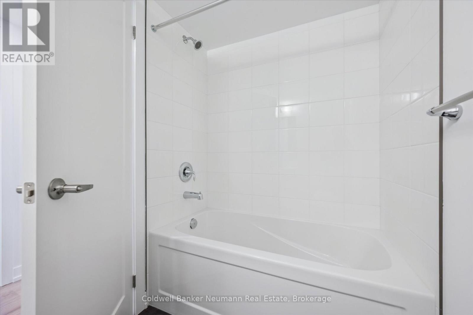 41 - 940 St. David Street N, Centre Wellington, Ontario N1M 0L7 - Photo 16 - X12474387