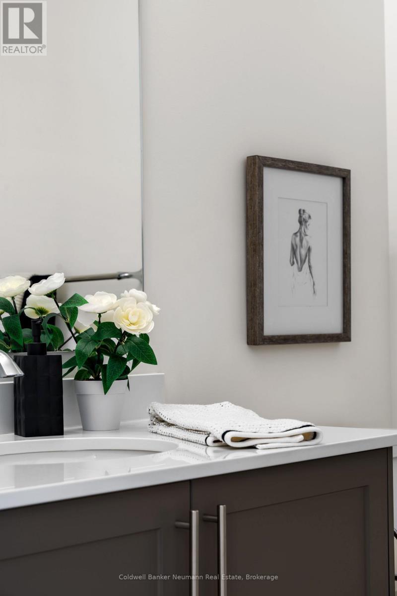 43 - 940 St. David Street N, Centre Wellington, Ontario N1M 0L7 - Photo 21 - X12477357