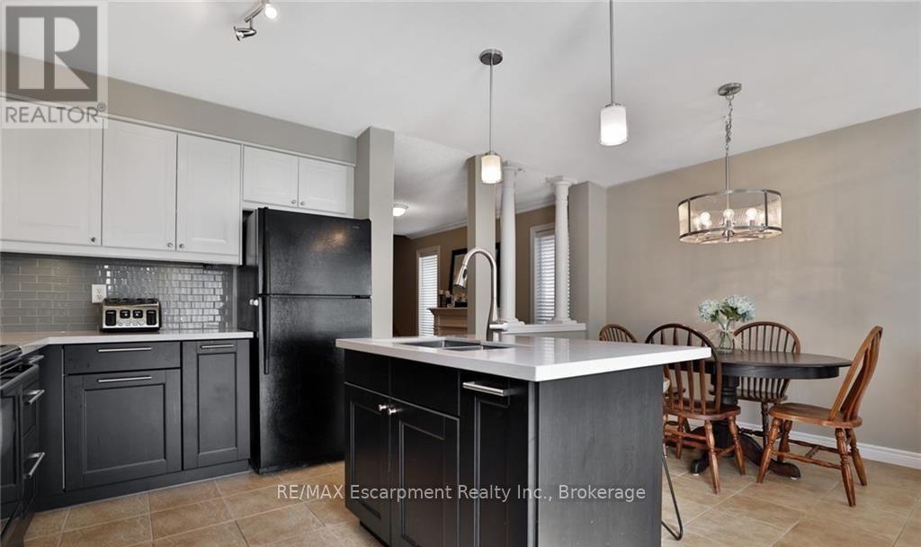 1486 Warbler Road, Oakville (Wt West Oak Trails), Ontario  L6M 3Z7 - Photo 15 - W12609070