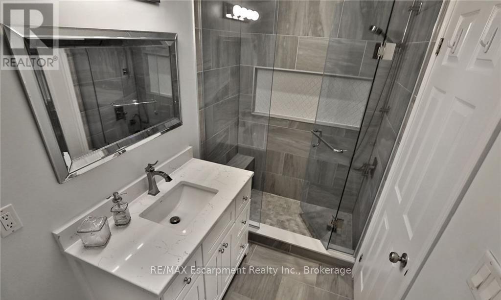 1486 Warbler Road, Oakville (Wt West Oak Trails), Ontario  L6M 3Z7 - Photo 20 - W12609070