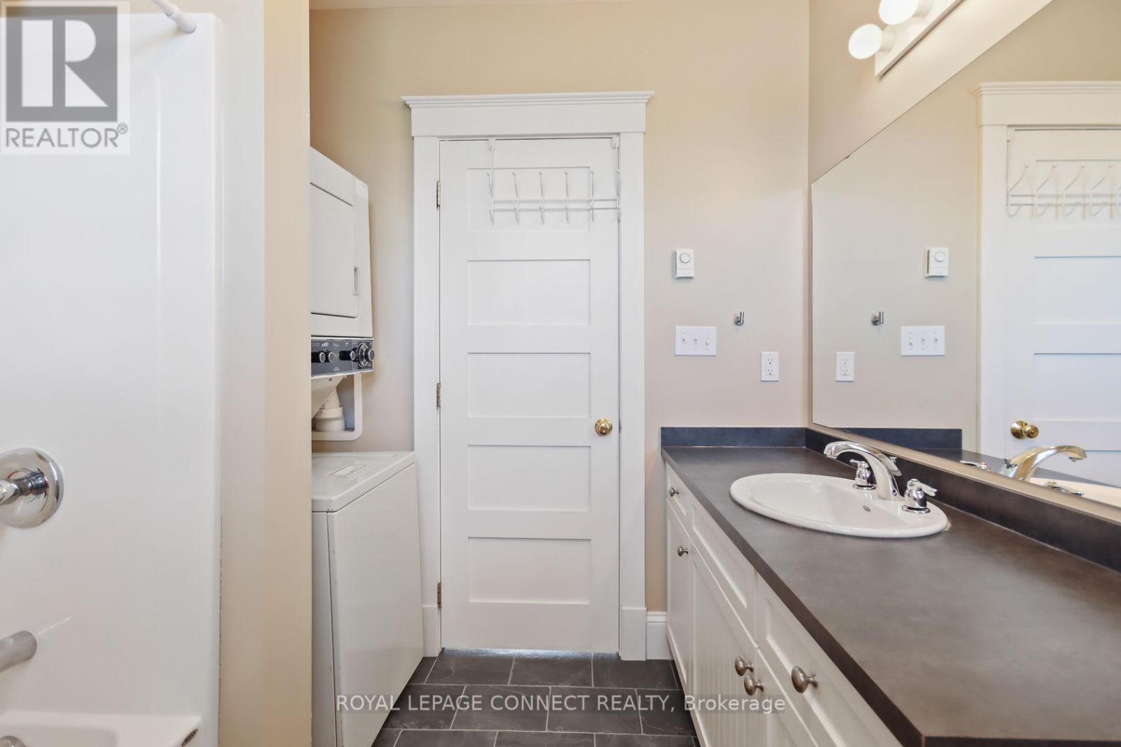 66 - 2 Natures Lane, Prince Edward County, Ontario  K0K 1P0 - Photo 16 - X12609004