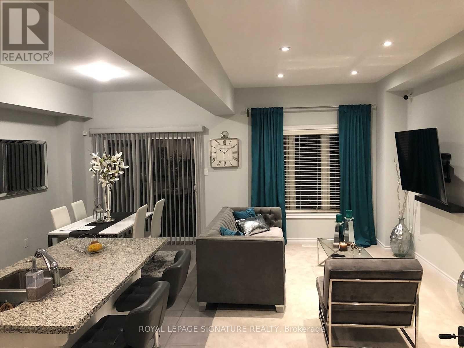 7 - 98 Shoreview Place, Hamilton, Ontario  L8E 6G4 - Photo 3 - X12609016