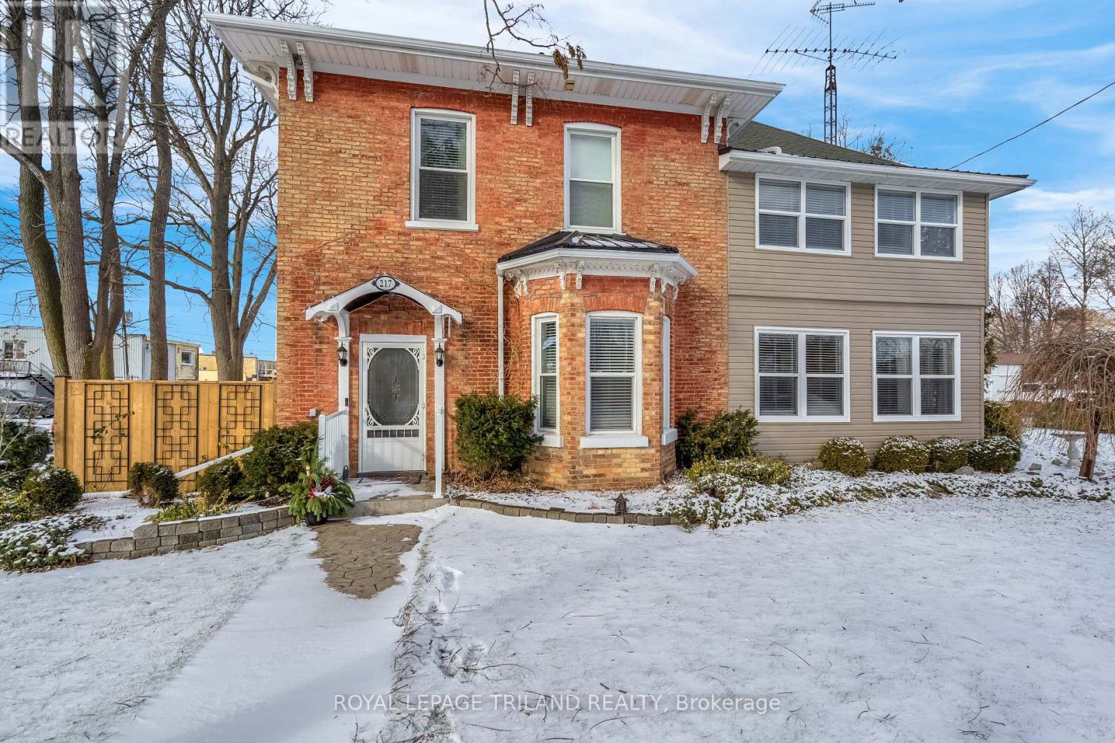 217 Shackleton Line, Dutton/dunwich, Ontario  N0L 1J0 - Photo 3 - X12578602