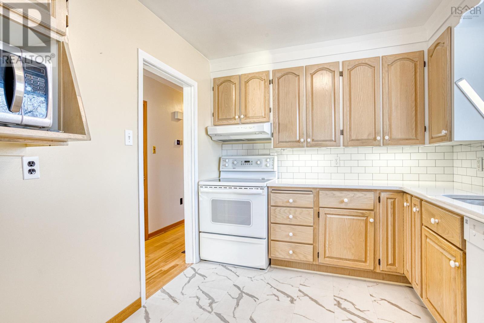 10 Nightingale Drive, Halifax, Nova Scotia  B3M 1V3 - Photo 10 - 202529165