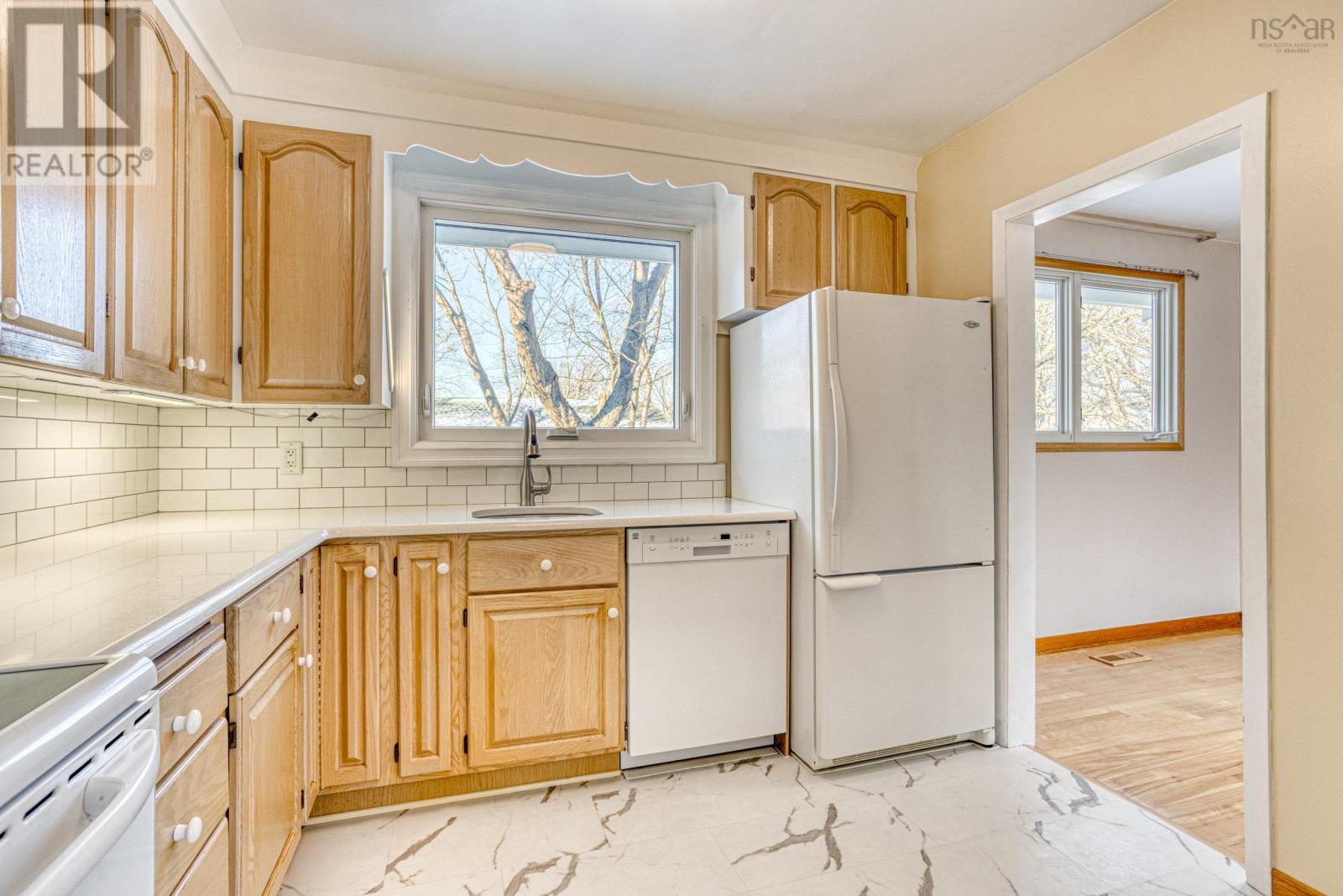 10 Nightingale Drive, Halifax, Nova Scotia  B3M 1V3 - Photo 12 - 202529165