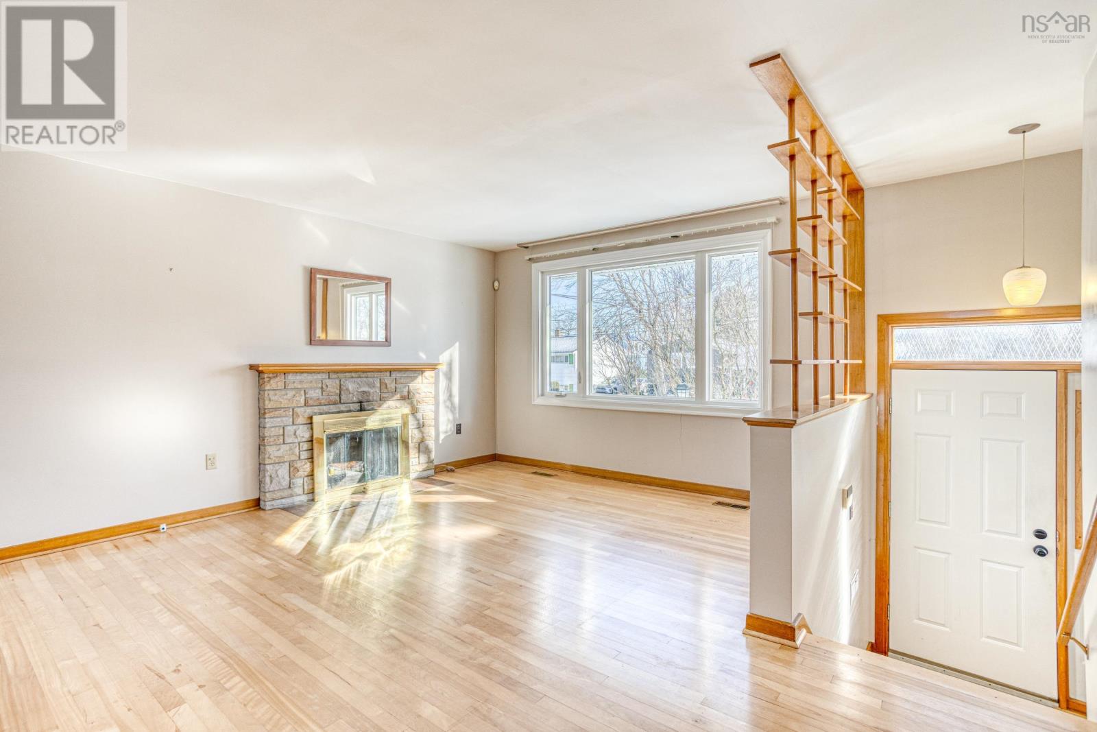 10 Nightingale Drive, Halifax, Nova Scotia  B3M 1V3 - Photo 2 - 202529165