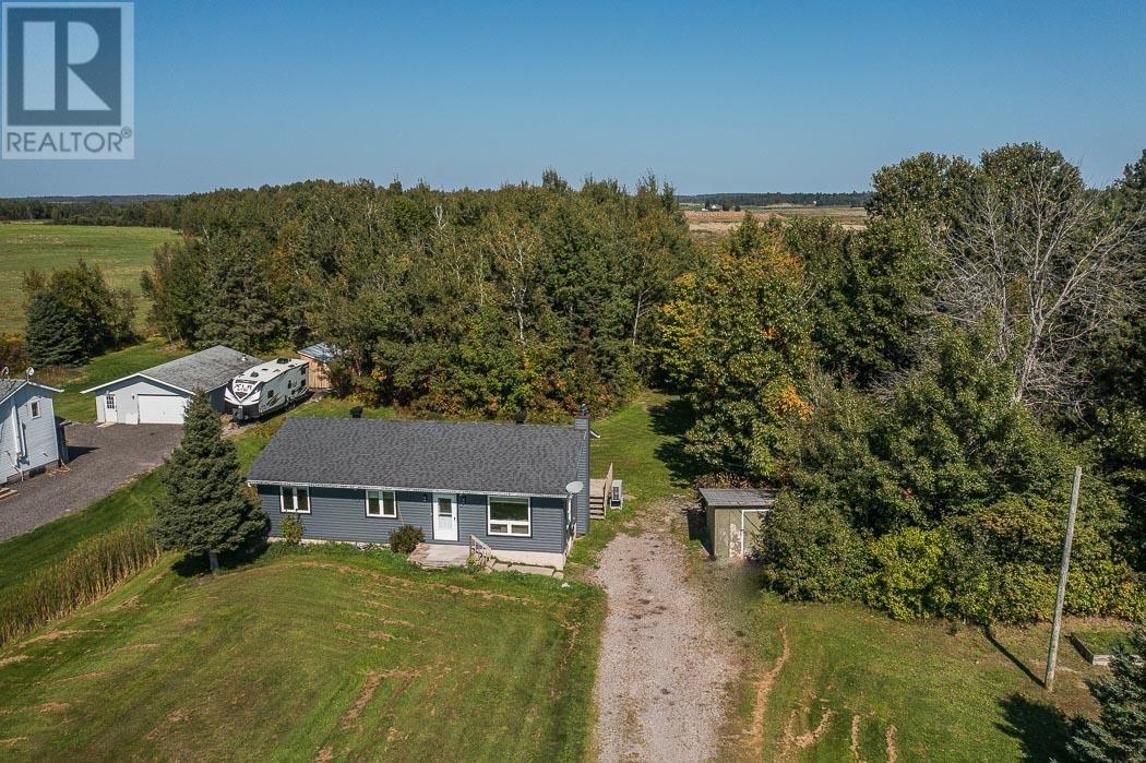 86 Birch Drive, Desbarats, Ontario