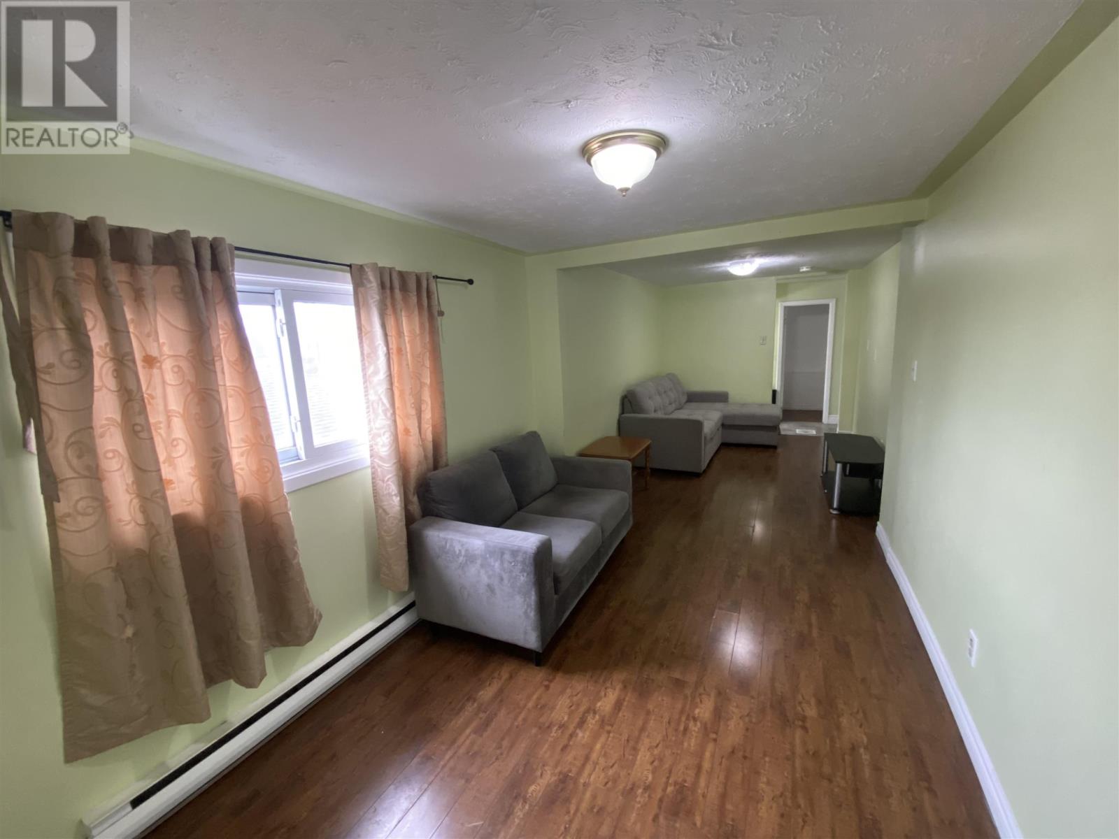 204 Goulais Ave, Sault Ste. Marie, Ontario  P6C 4Z8 - Photo 8 - SM253017