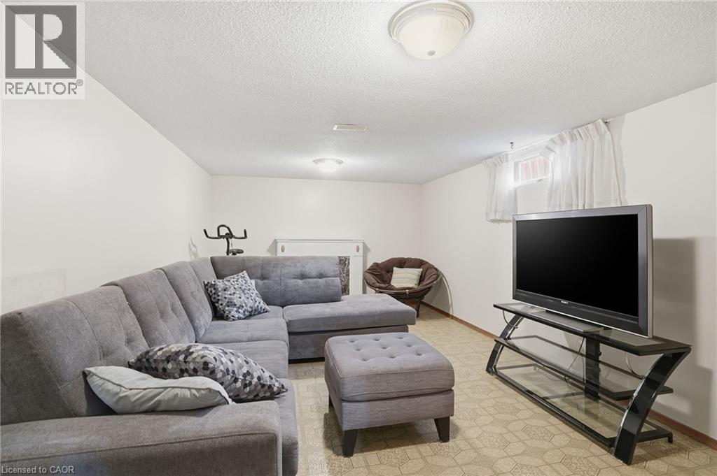 131 Nash Road N, Hamilton, Ontario  L8H 2P7 - Photo 31 - 40791040