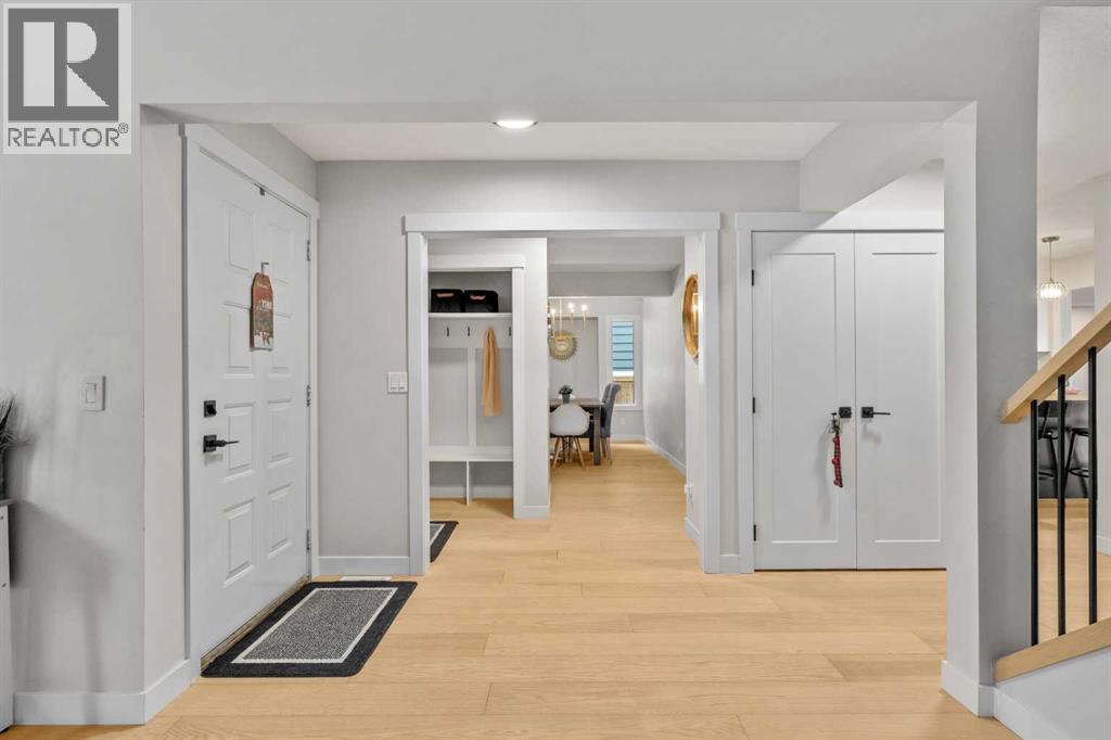 92 Deermeade Road Se, Calgary, Alberta  T2J 5Z5 - Photo 5 - A2271378