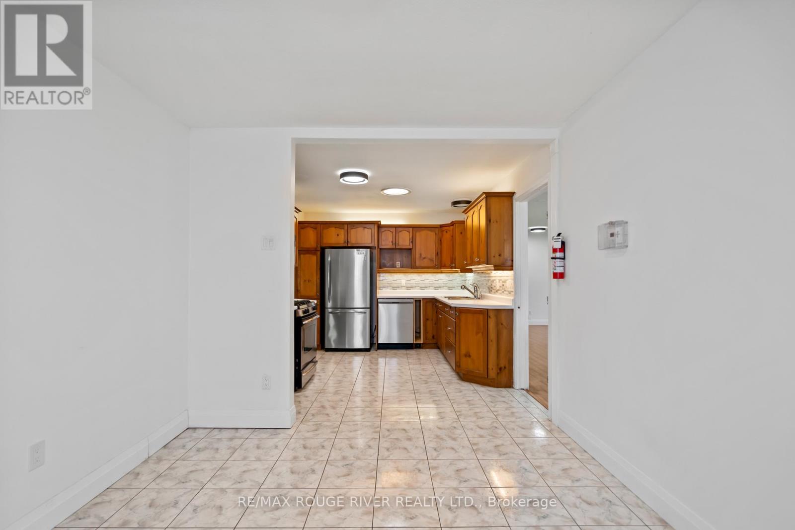 Main - 599 Otonabee Drive, Peterborough, Ontario  K9J 7X8 - Photo 18 - X12609182