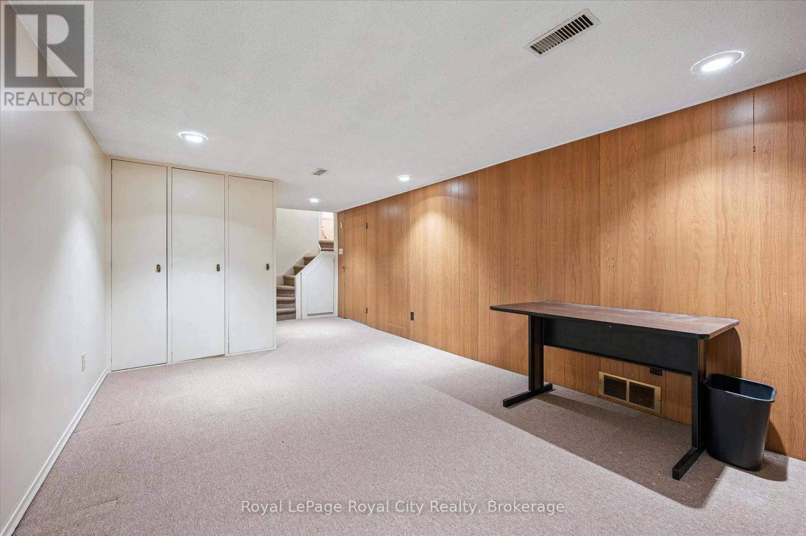 67 Woodside Road, Guelph (Dovercliffe Park/old University), Ontario  N1G 2H1 - Photo 42 - X12609046