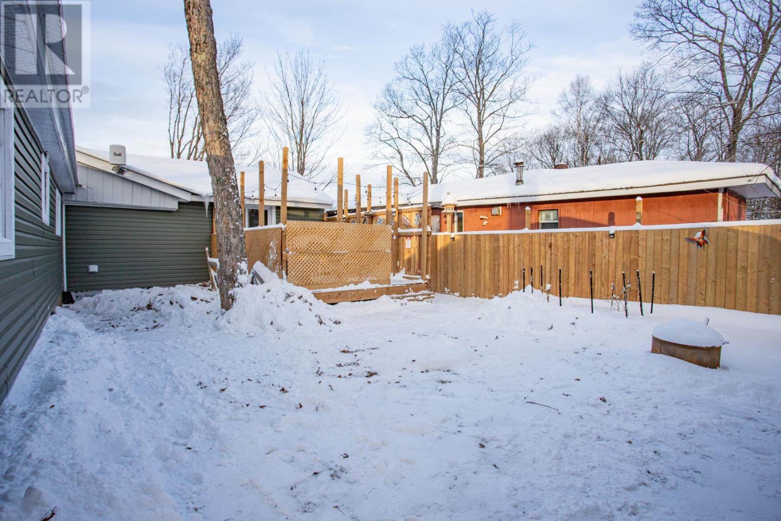 8 Wildwood Dr, Heyden, Ontario  P6A 5K7 - Photo 15 - SM253424