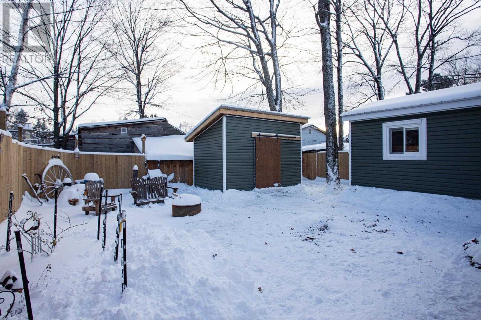 8 Wildwood Dr, Heyden, Ontario  P6A 5K7 - Photo 8 - SM253424