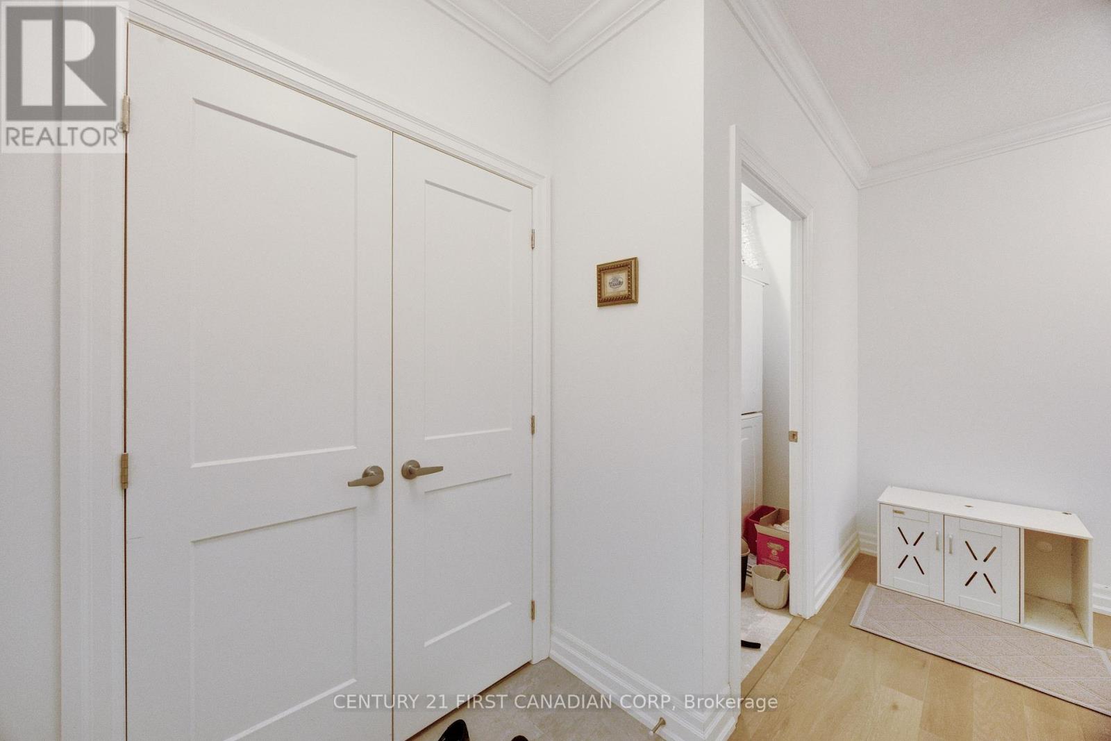 110 - 460 Callaway Road, London North, Ontario  N6G 0N8 - Photo 4 - X12609056