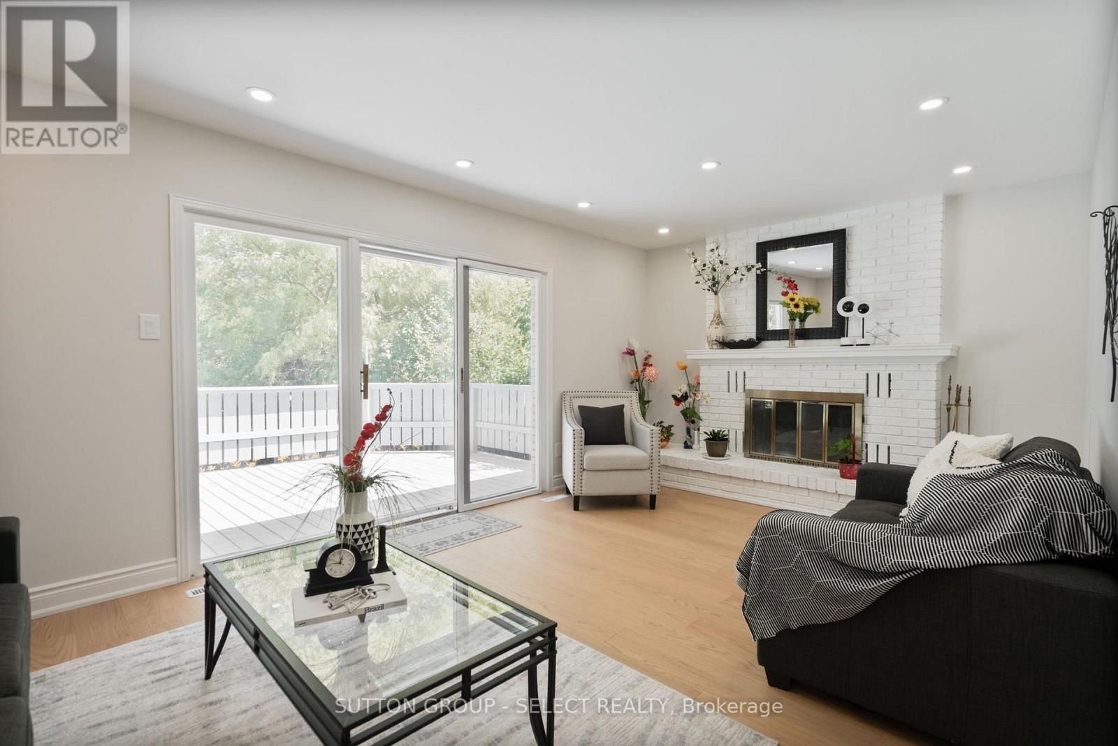 9 Ullswater Crescent, London North, Ontario  N6G 4L4 - Photo 13 - X12609088