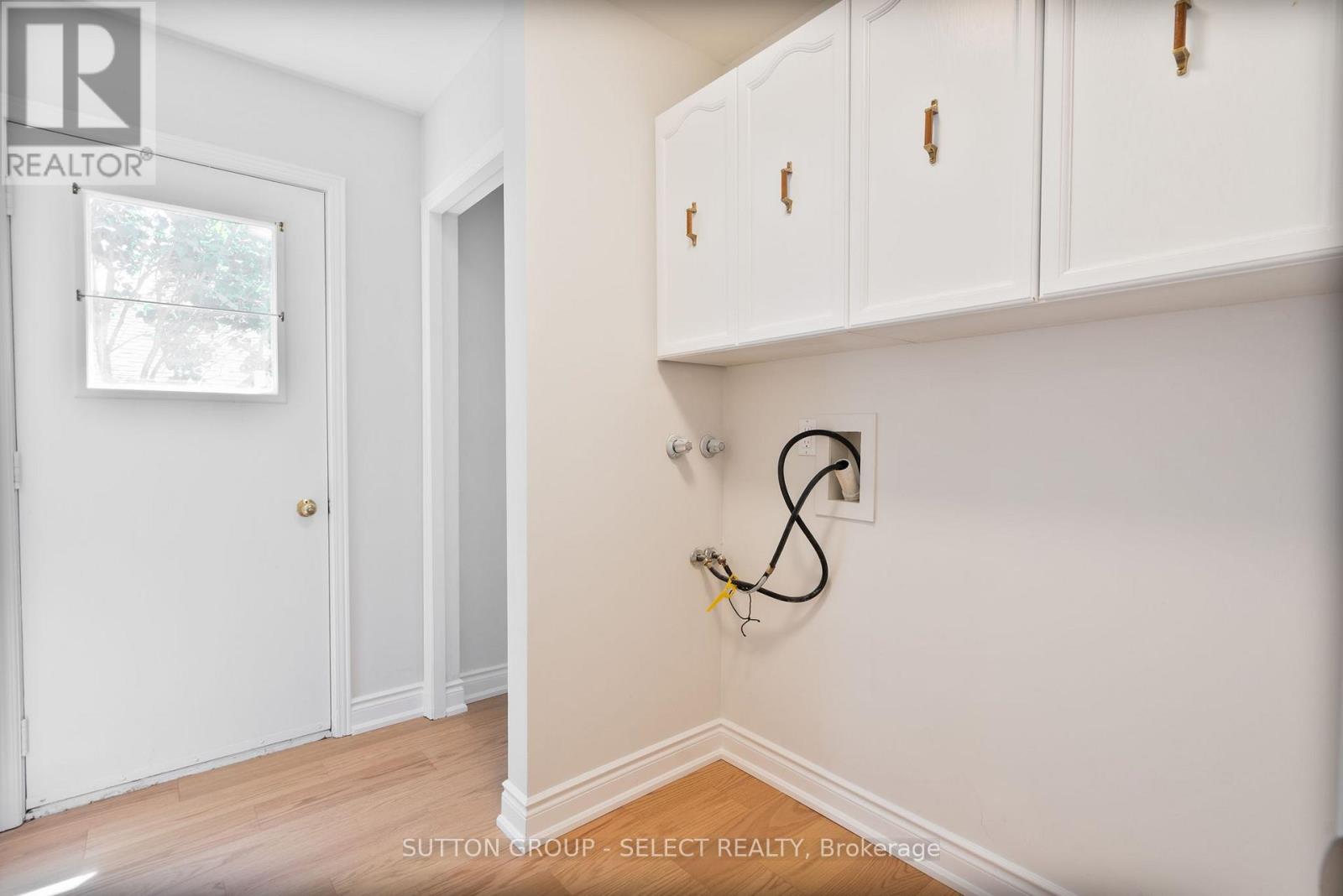 9 Ullswater Crescent, London North, Ontario  N6G 4L4 - Photo 16 - X12609088