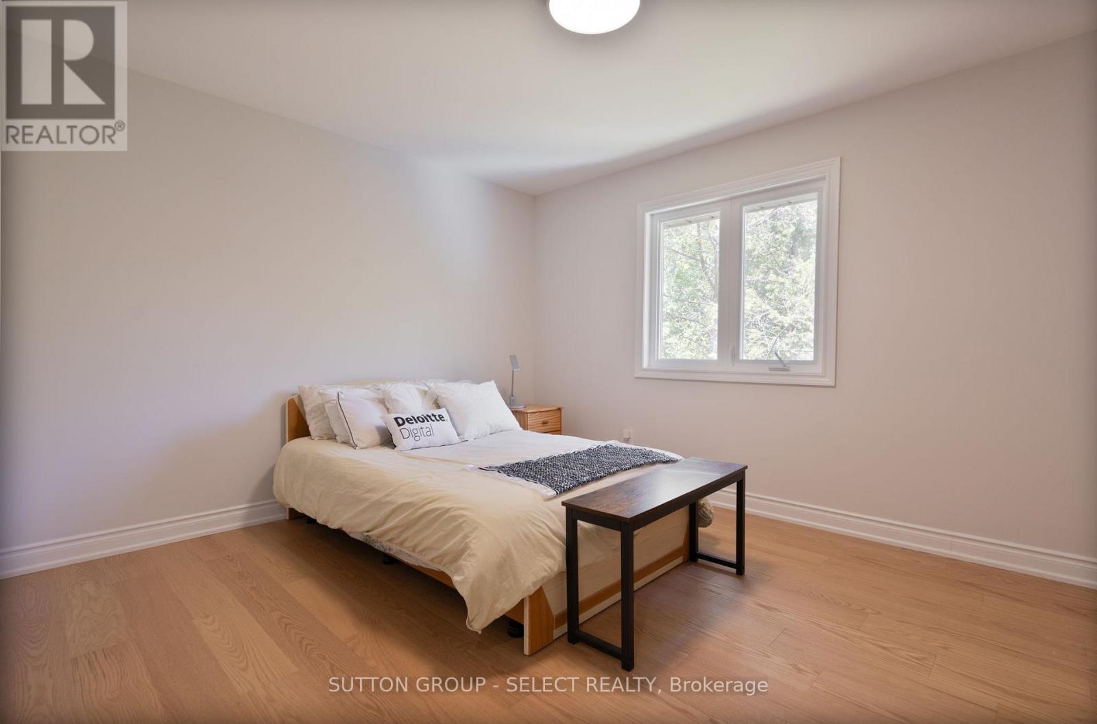 9 Ullswater Crescent, London North, Ontario  N6G 4L4 - Photo 29 - X12609088