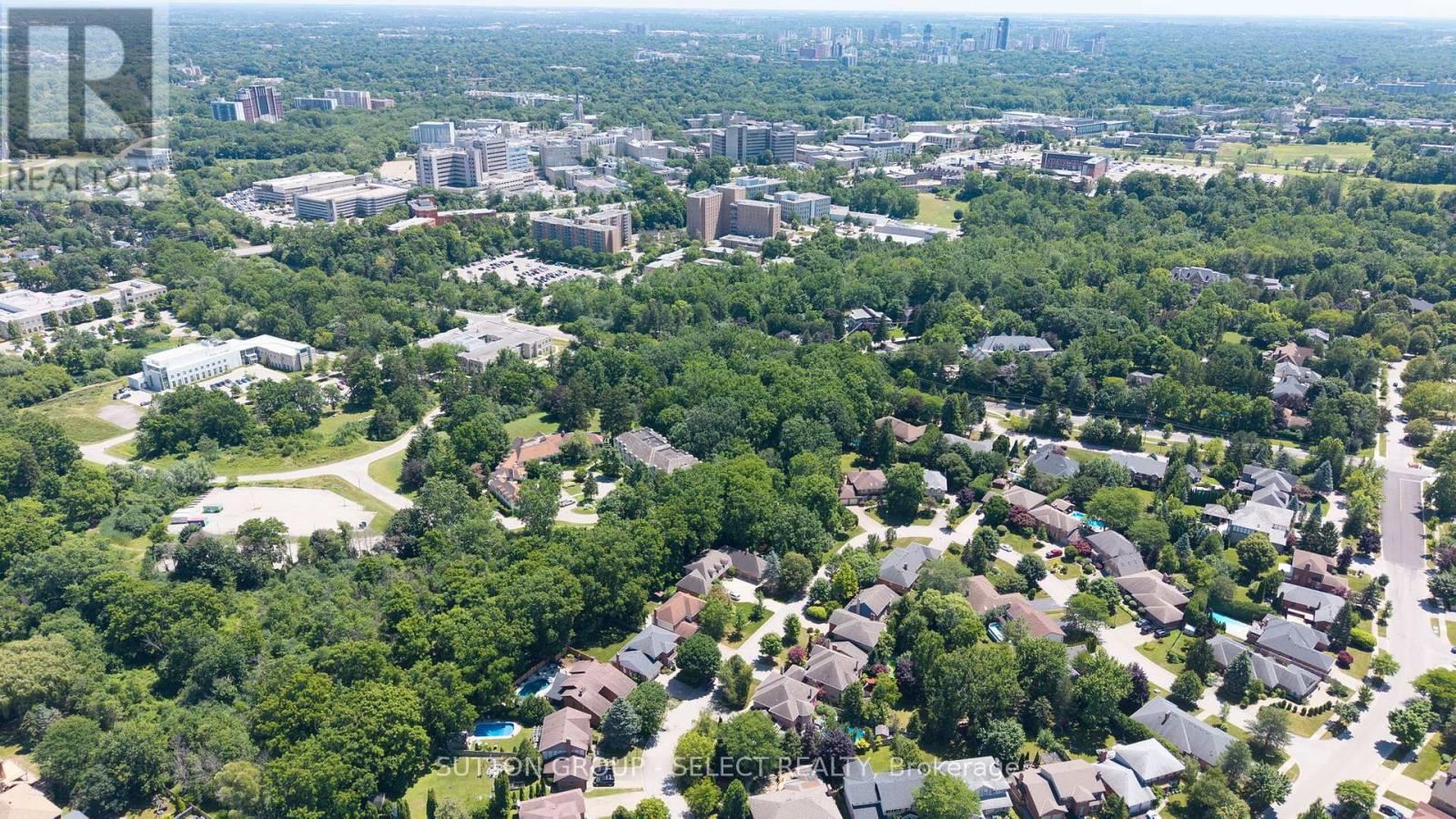 9 Ullswater Crescent, London North, Ontario  N6G 4L4 - Photo 40 - X12609088