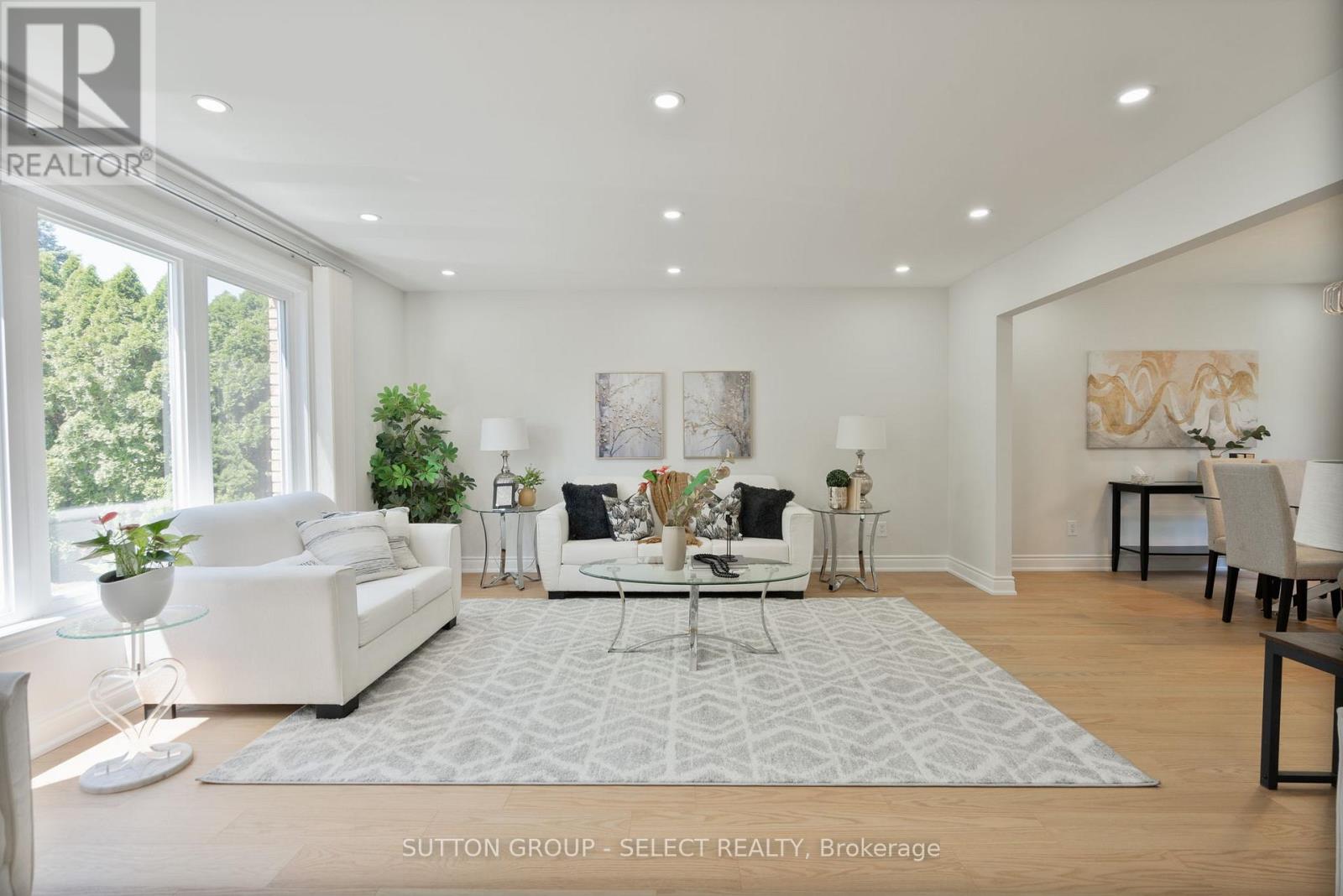 9 Ullswater Crescent, London North, Ontario  N6G 4L4 - Photo 6 - X12609088