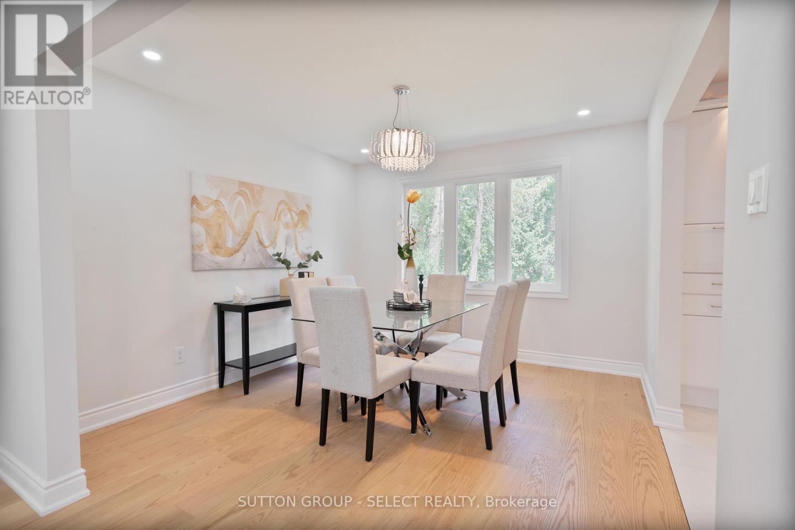 9 Ullswater Crescent, London North, Ontario  N6G 4L4 - Photo 7 - X12609088