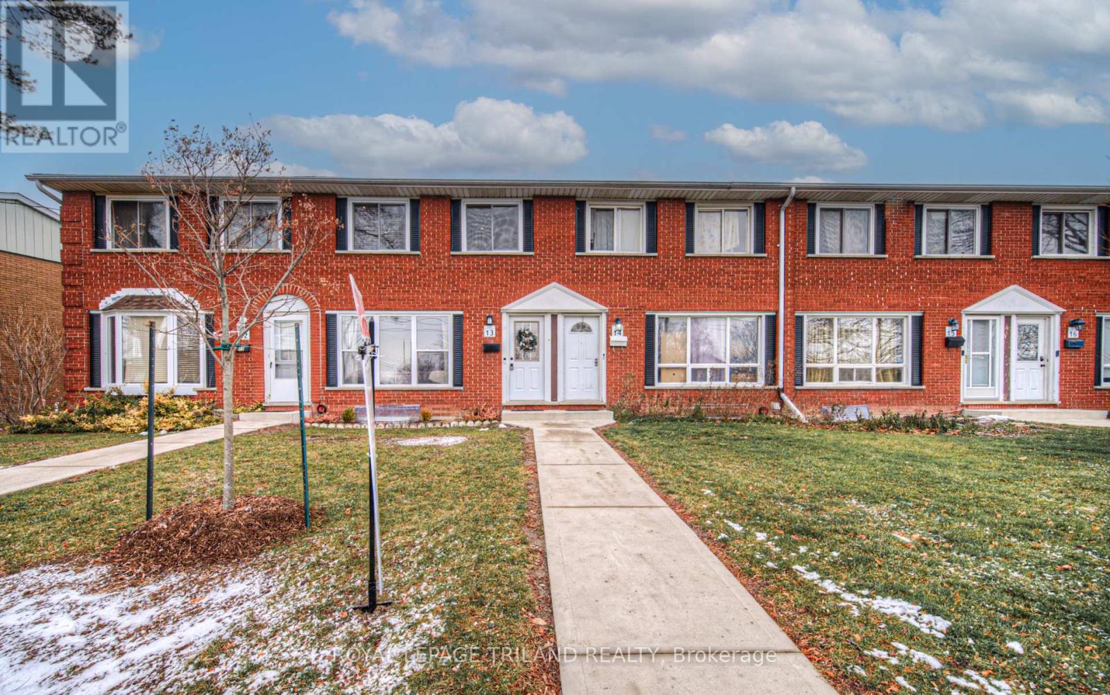 UNIT #13 - 2700 BARTON STREET E, Hamilton, Ontario