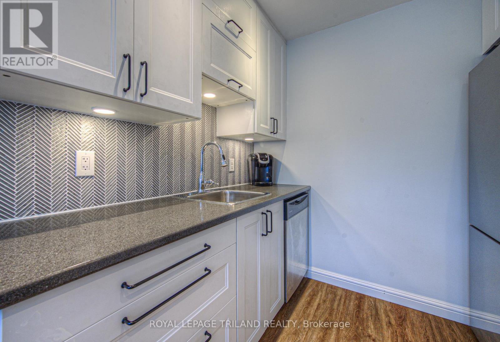 Unit #13 - 2700 Barton Street E, Hamilton, Ontario  L8E 2J7 - Photo 15 - X12609100