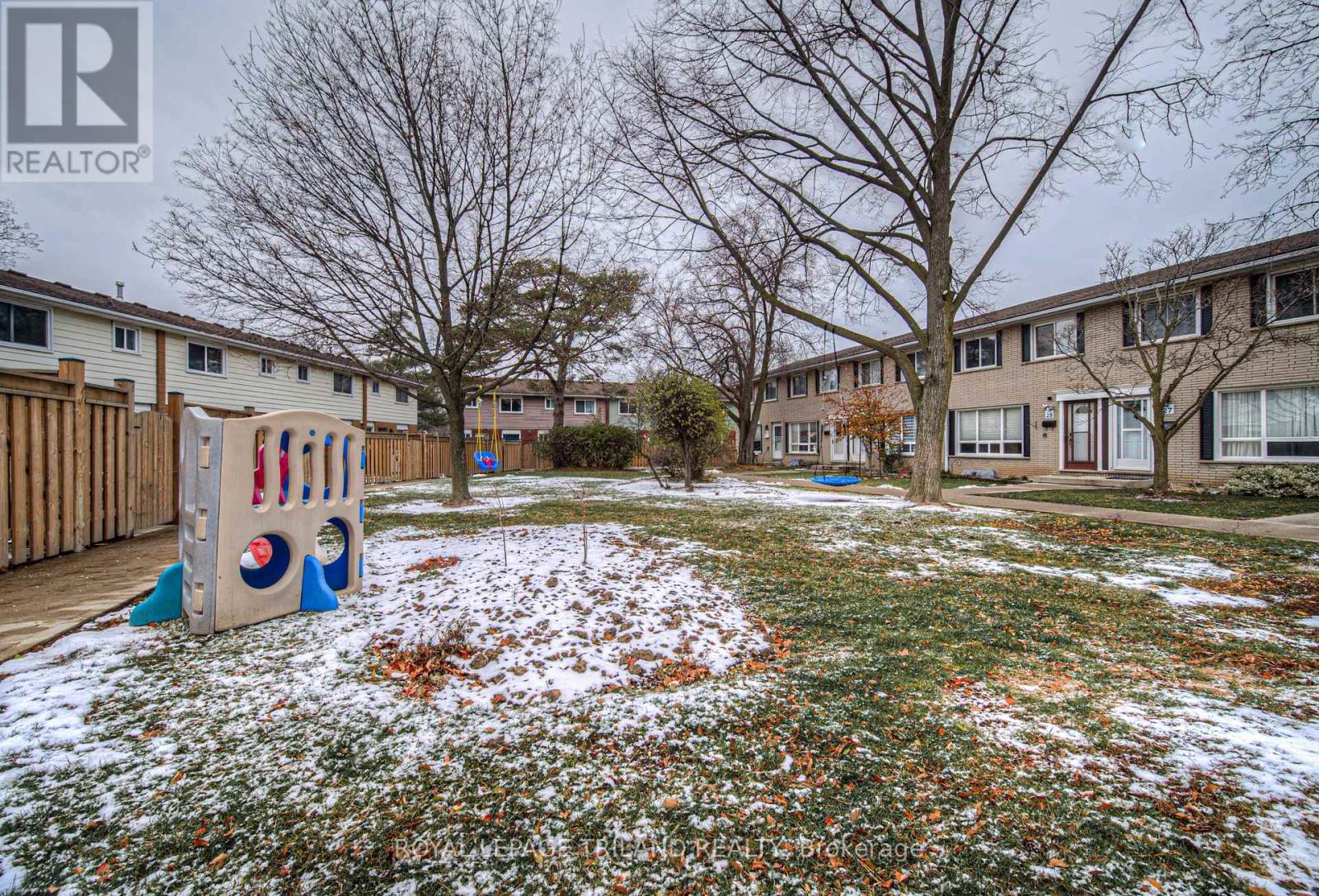 Unit #13 - 2700 Barton Street E, Hamilton, Ontario  L8E 2J7 - Photo 38 - X12609100