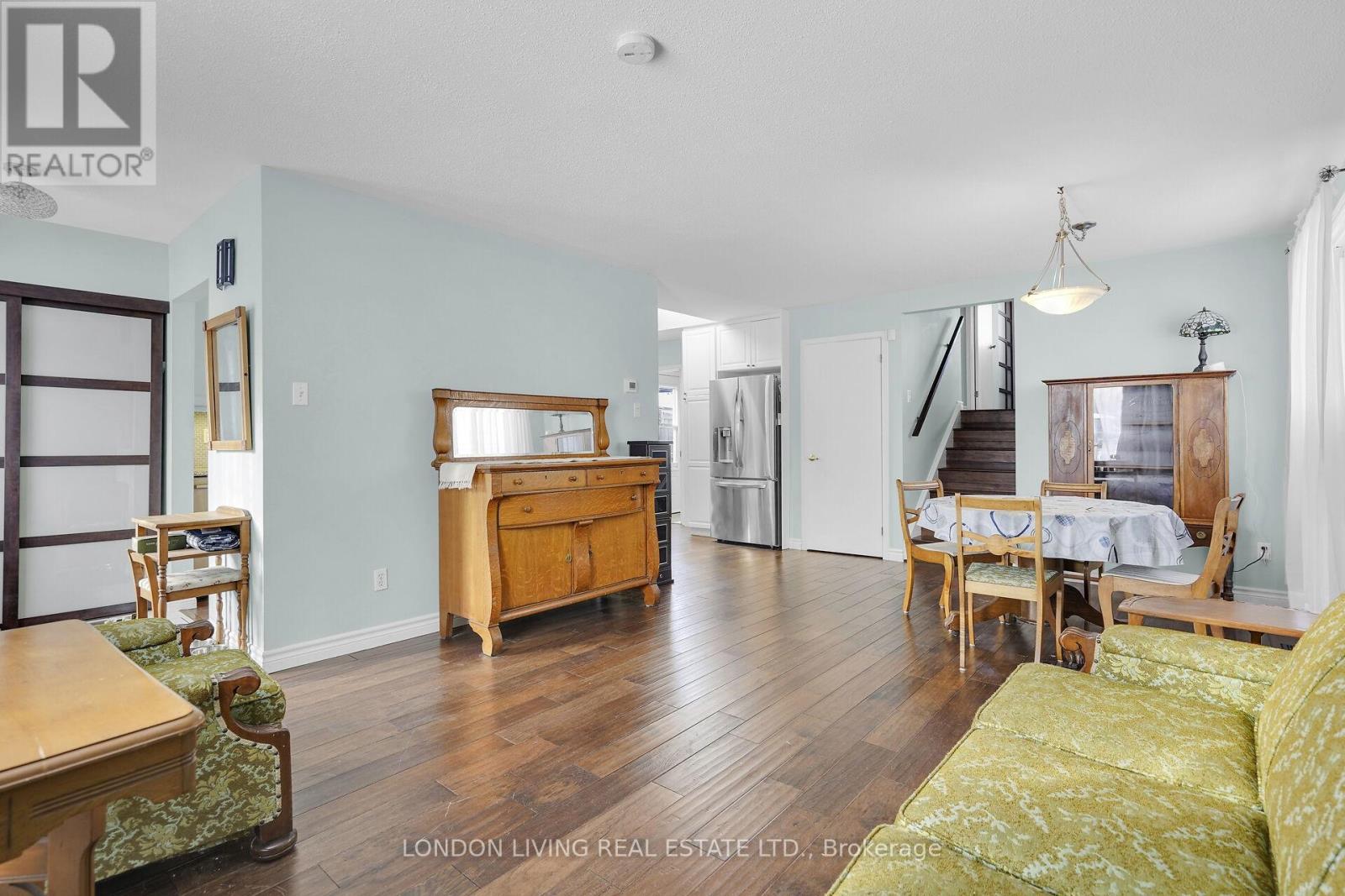 56 Sundridge Court, London South, Ontario  N5Z 4R5 - Photo 12 - X12609210