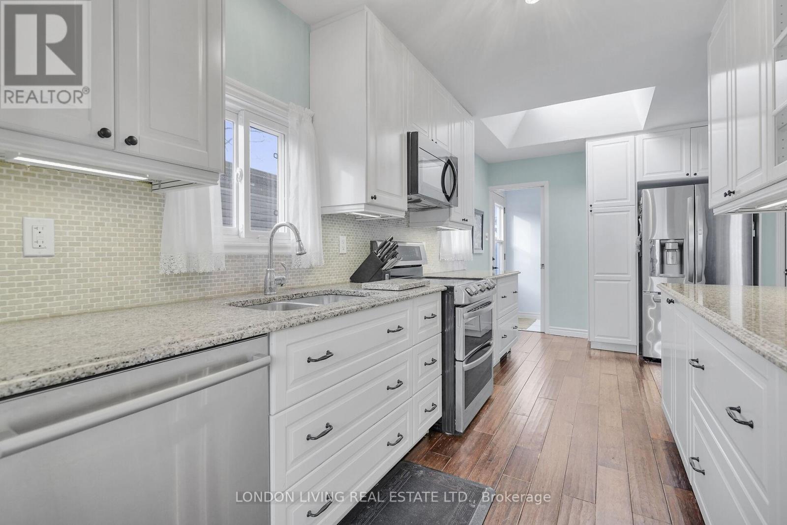 56 Sundridge Court, London South, Ontario  N5Z 4R5 - Photo 18 - X12609210