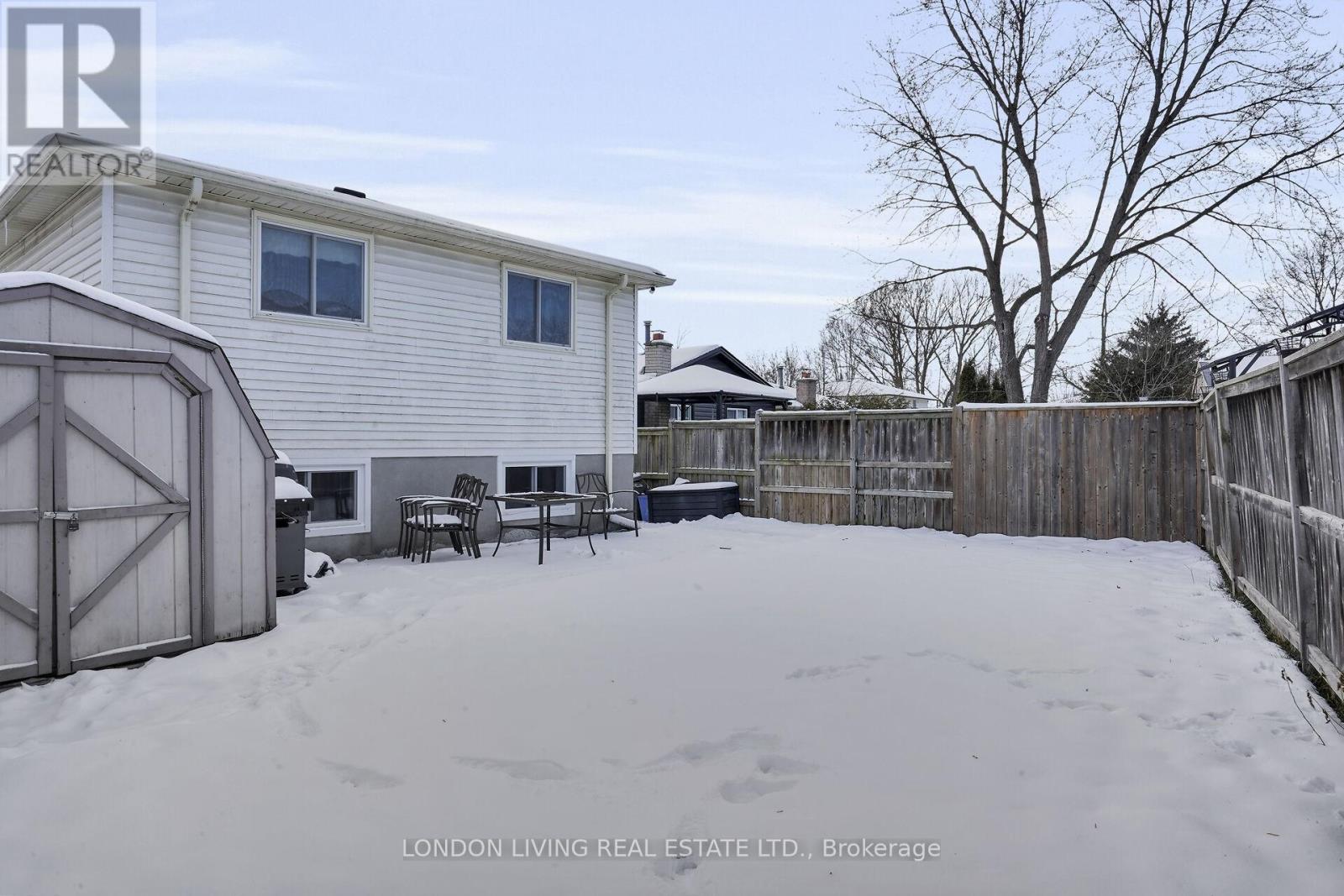 56 Sundridge Court, London South (South T), Ontario  N5Z 4R5 - Photo 42 - X12609210