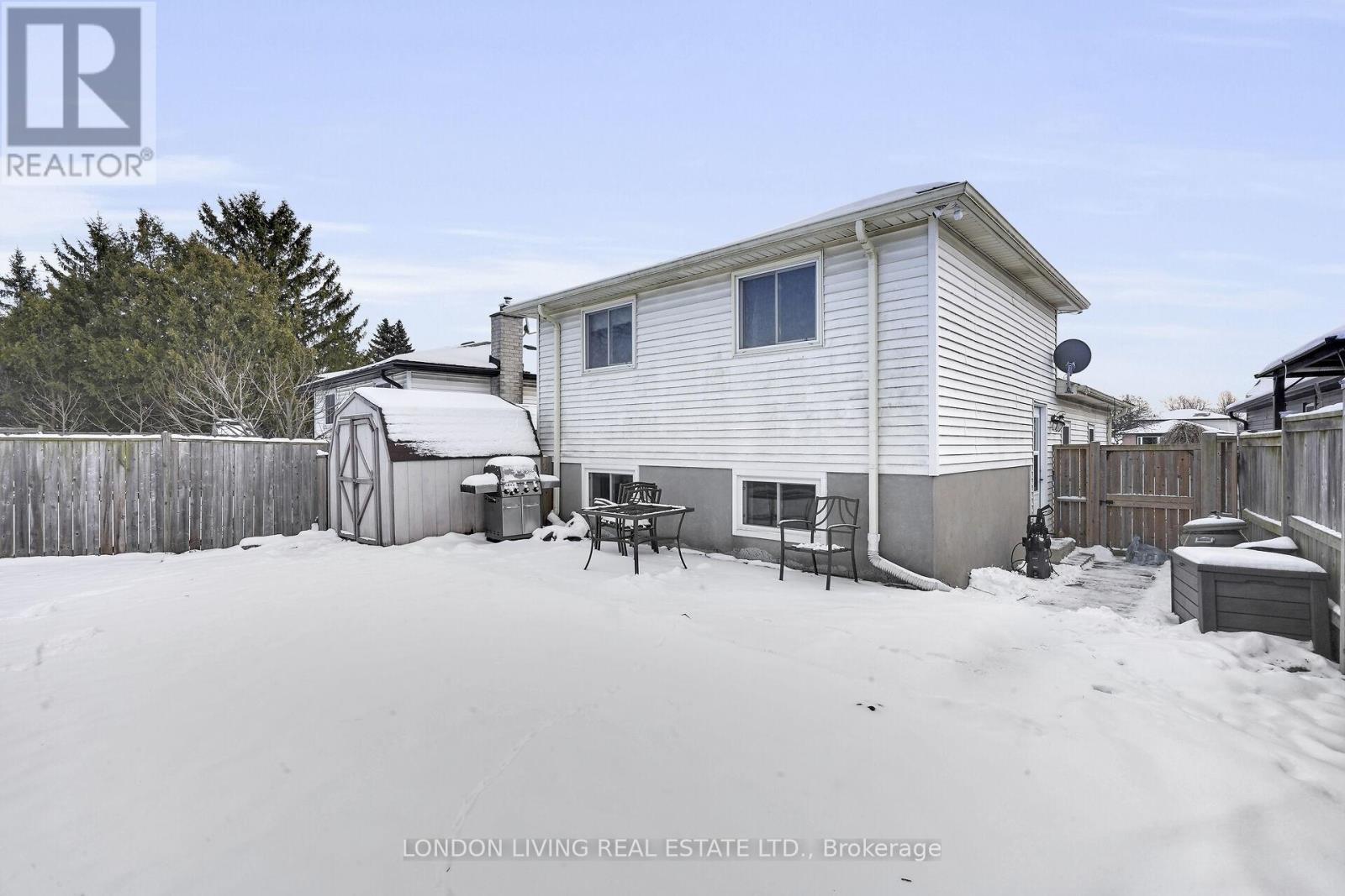 56 Sundridge Court, London South (South T), Ontario  N5Z 4R5 - Photo 44 - X12609210