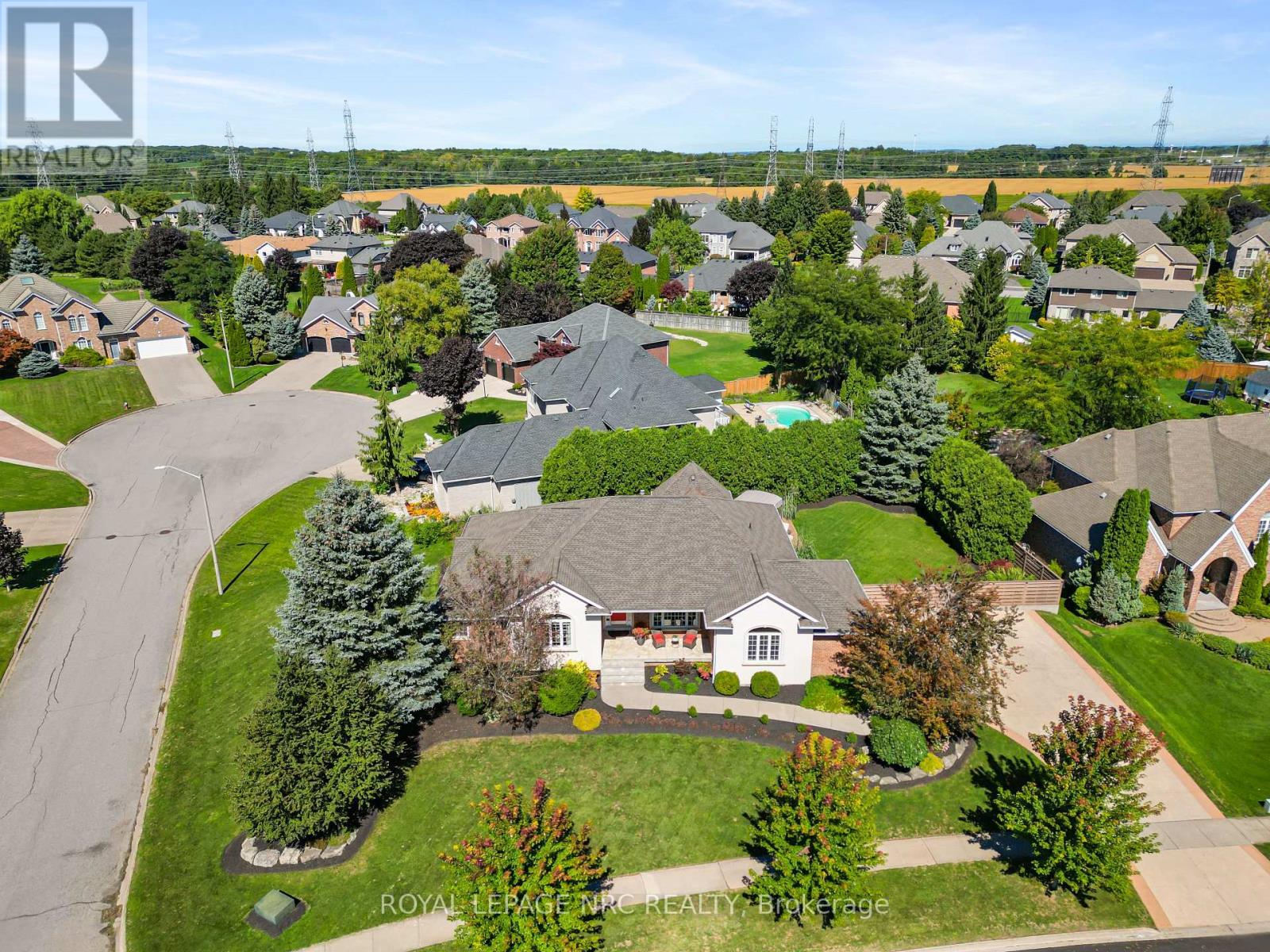 3505 Matthews Drive, Niagara Falls (Mt. Carmel), Ontario  L2H 2Z4 - Photo 21 - X12428233