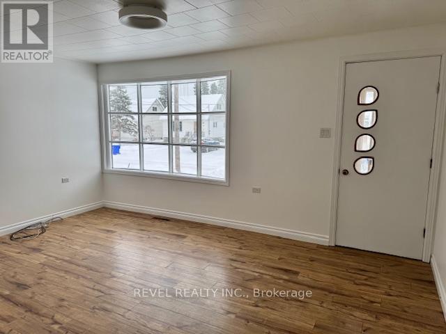 499 Hemlock Street, Timmins, Ontario  P4N 6T6 - Photo 2 - T12609168