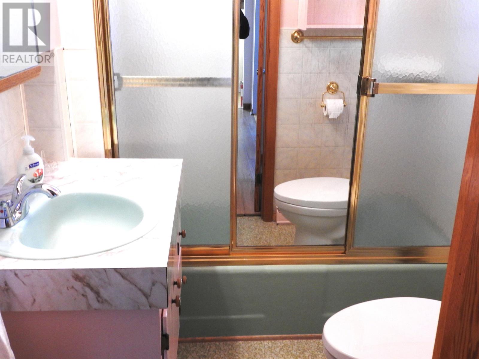 17 Penfold St, Thunder Bay, Ontario  P7A 3J6 - Photo 23 - TB253537