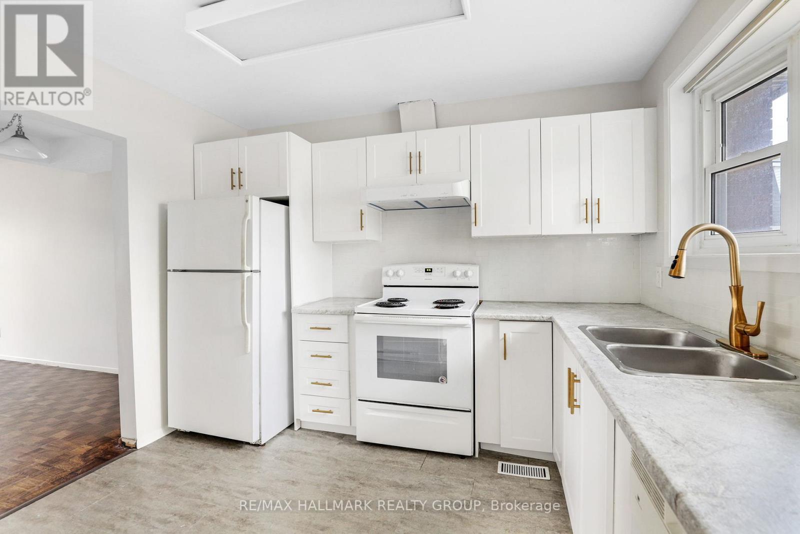 44 - 920 Dynes Road, Ottawa, Ontario  K2C 0G8 - Photo 3 - X12609106