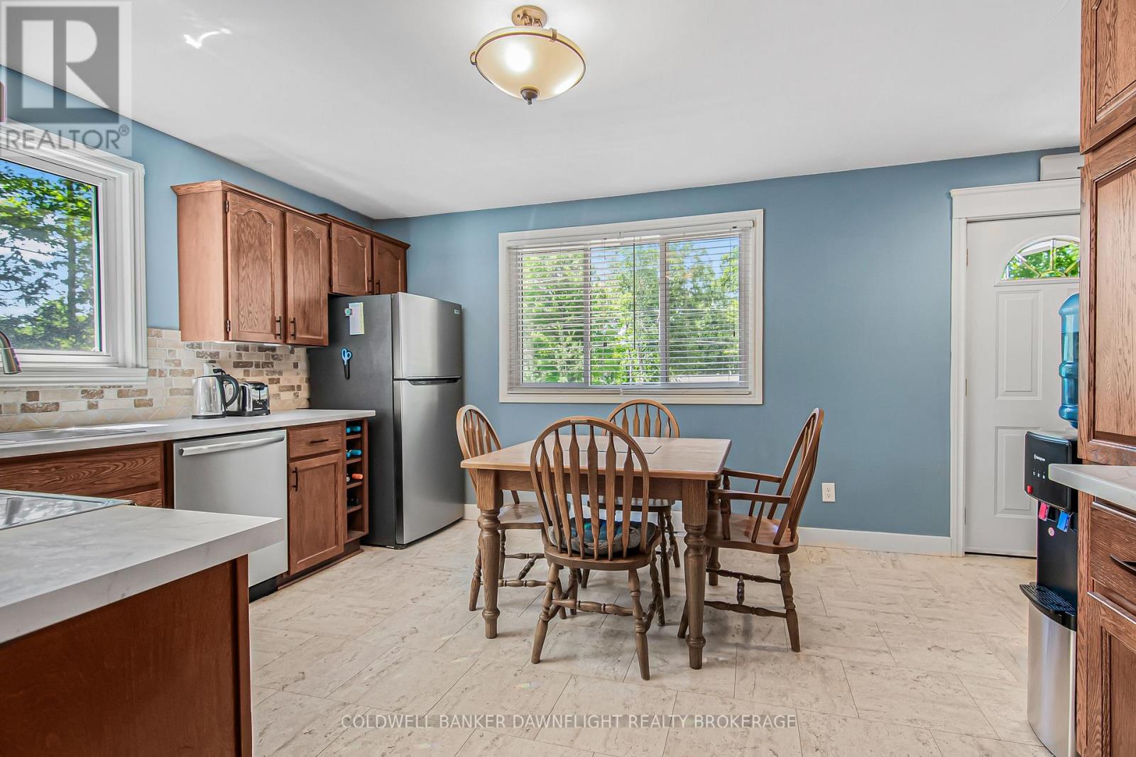 25 Emerson Avenue, South Bruce Peninsula, Ontario  N0H 2G0 - Photo 10 - X12605062