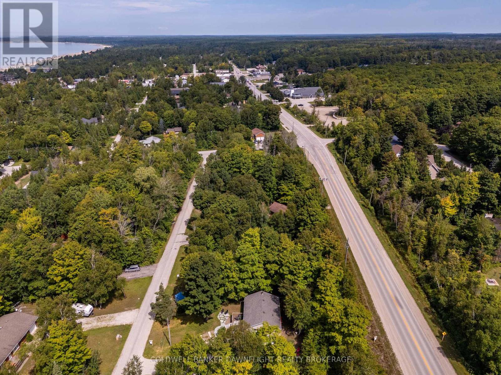 25 Emerson Avenue, South Bruce Peninsula, Ontario  N0H 2G0 - Photo 39 - X12605062